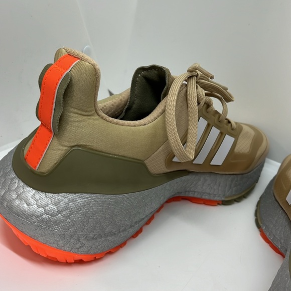 ADIDAS ULTRABOOST COLD RDY MENS RUNNING SHOES LIKE NEW FTL-07-034 - Picture 10 of 13